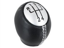 Dacia Duster Gear shift knob 5 speed black leather + SILVER